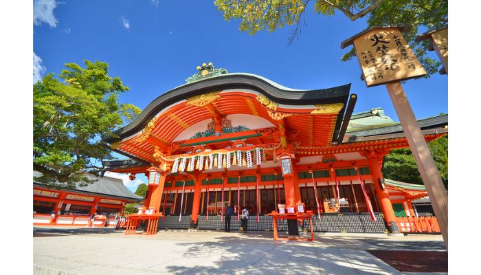 Honden in Fushimi Inari