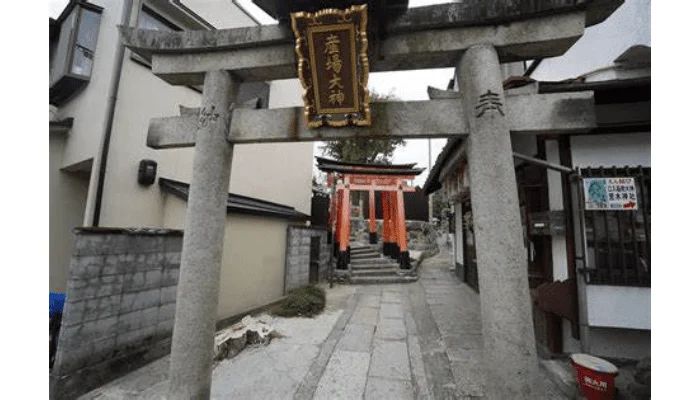Osanba Inari in Fushimi Inari Taisha.
